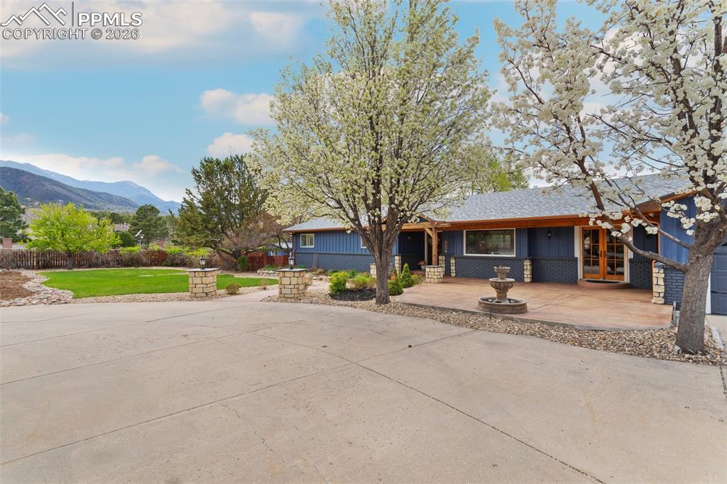 2000 Sundown Drive Colorado Springs CO 80905