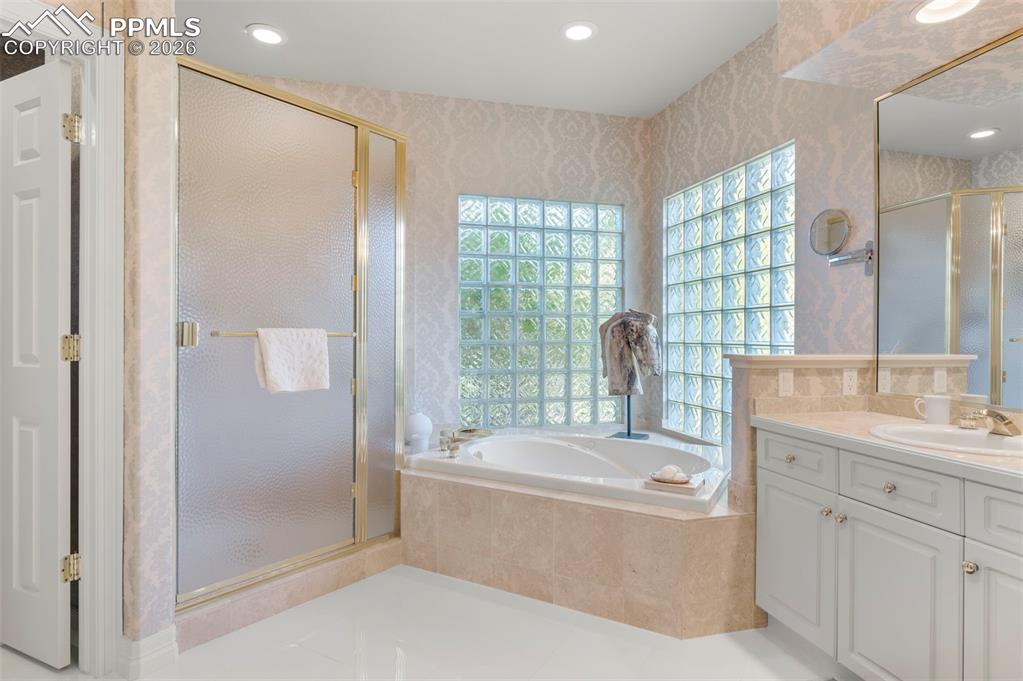 1745 Coyote Point Drive Colorado Springs CO 80904