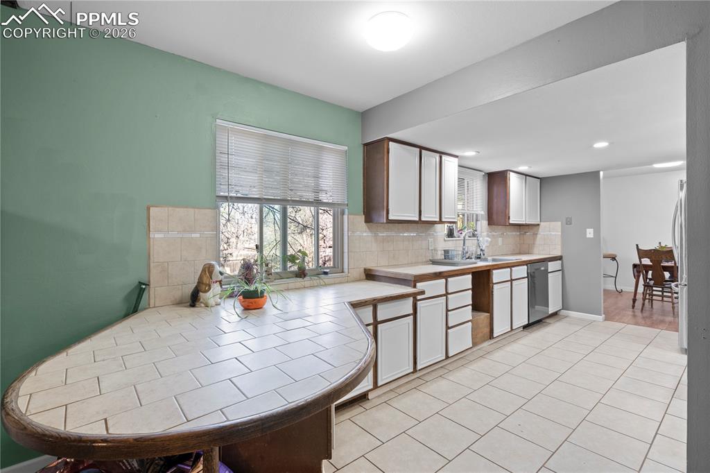 2 Bellflower Court Pueblo CO 81001