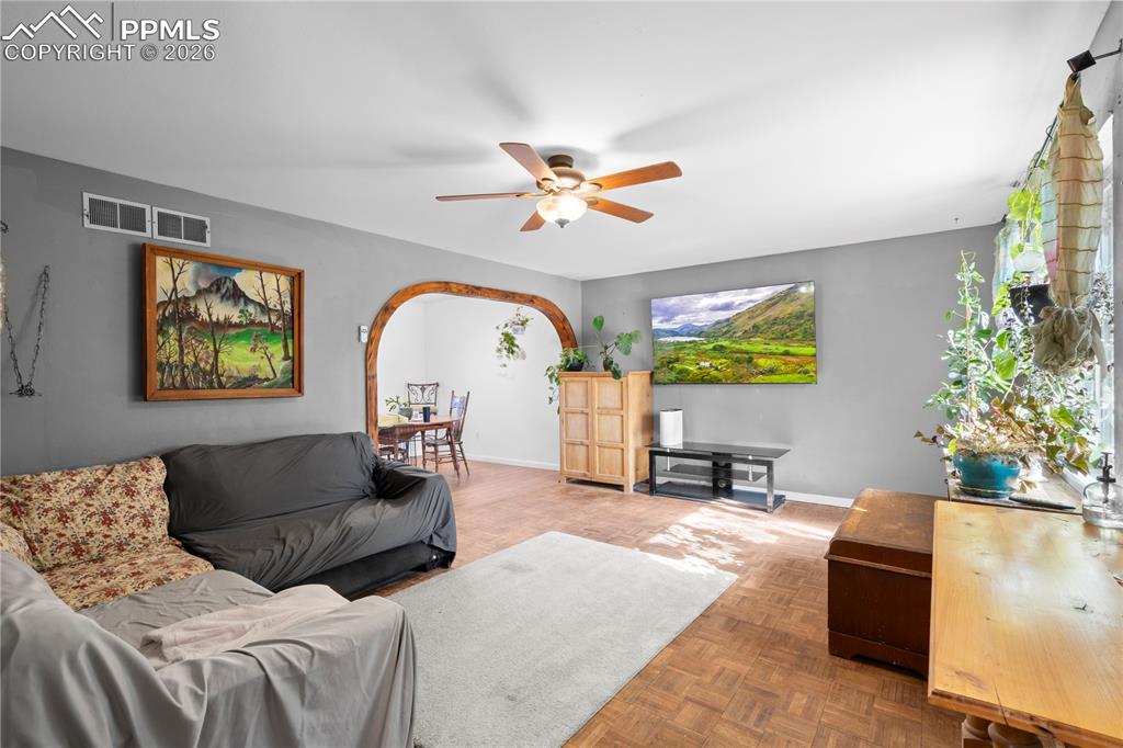 2 Bellflower Court Pueblo CO 81001