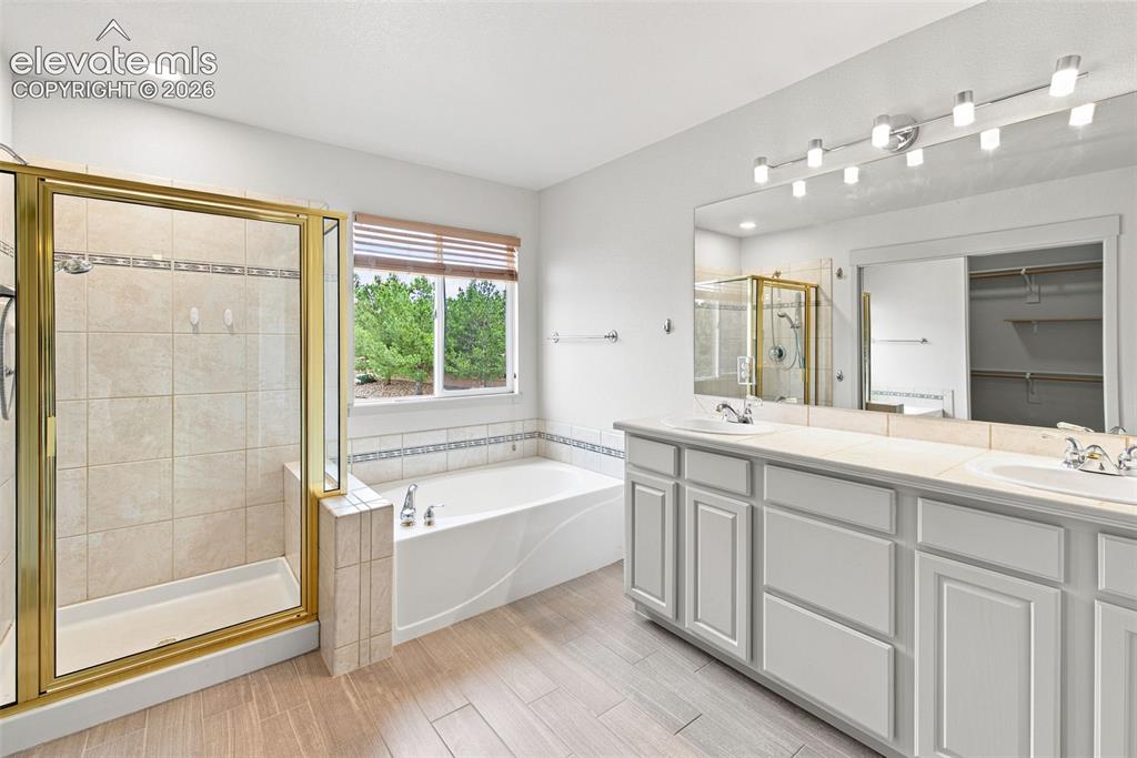 3335 Hollycrest Drive Colorado Springs CO 80920