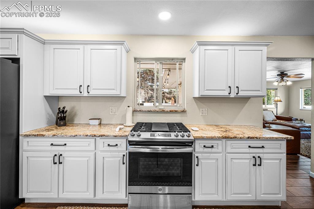 39 Dartmouth Avenue Pueblo CO 81005