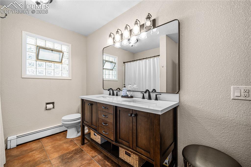39 Dartmouth Avenue Pueblo CO 81005