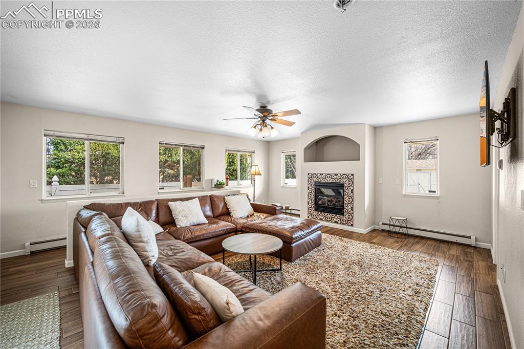 39 Dartmouth Avenue Pueblo CO 81005