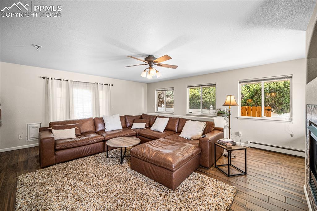 39 Dartmouth Avenue Pueblo CO 81005
