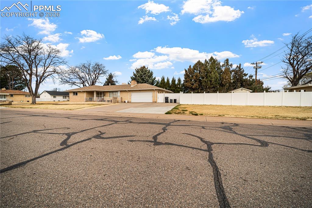 39 Dartmouth Avenue Pueblo CO 81005