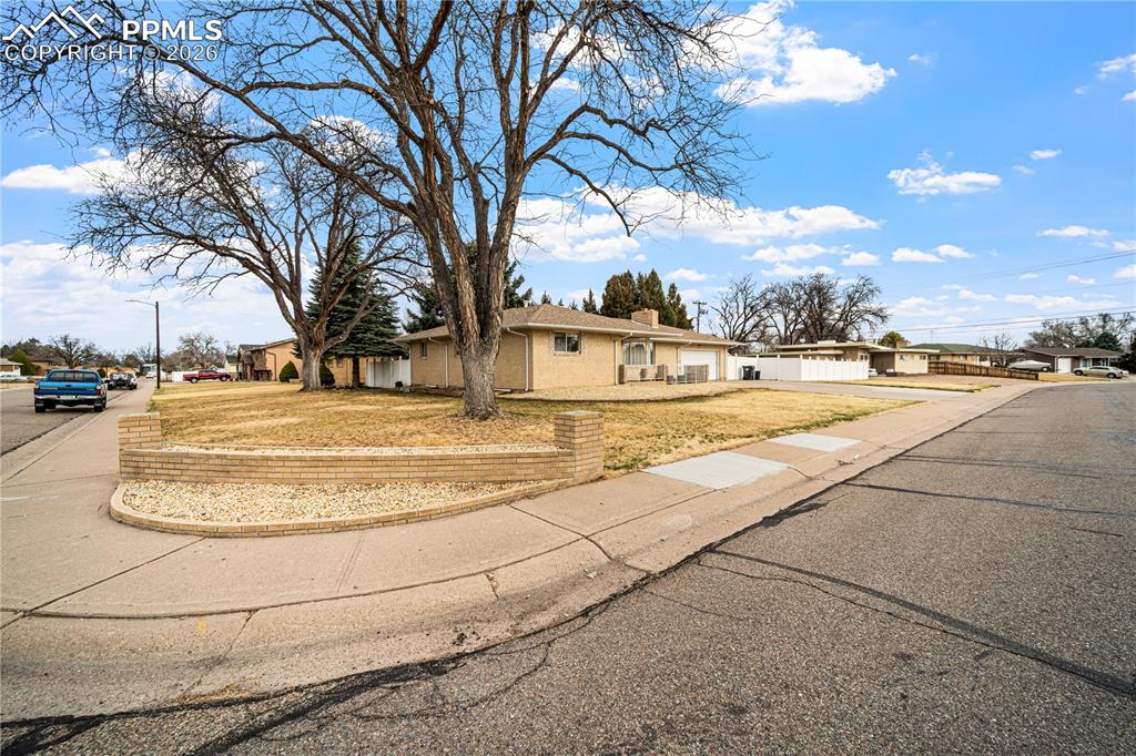 39 Dartmouth Avenue Pueblo CO 81005