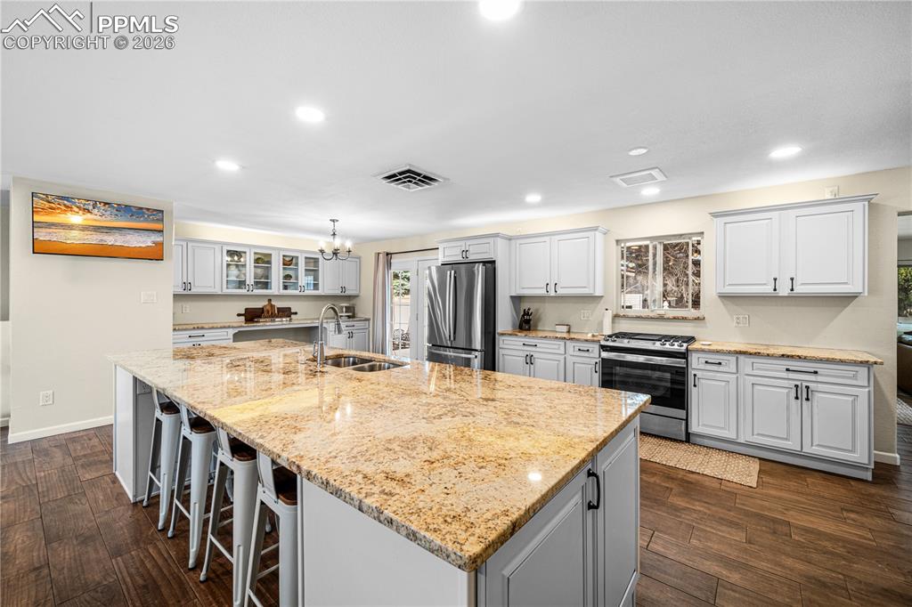 39 Dartmouth Avenue Pueblo CO 81005