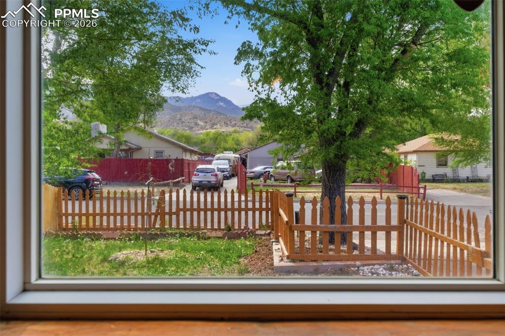 1027 Arch Street Colorado Springs CO 80904