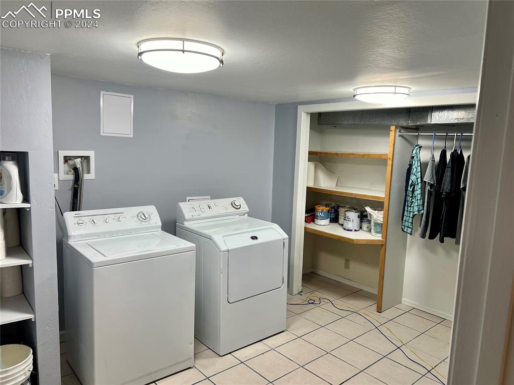 1905 N Wahsatch Avenue Colorado Springs CO 80907