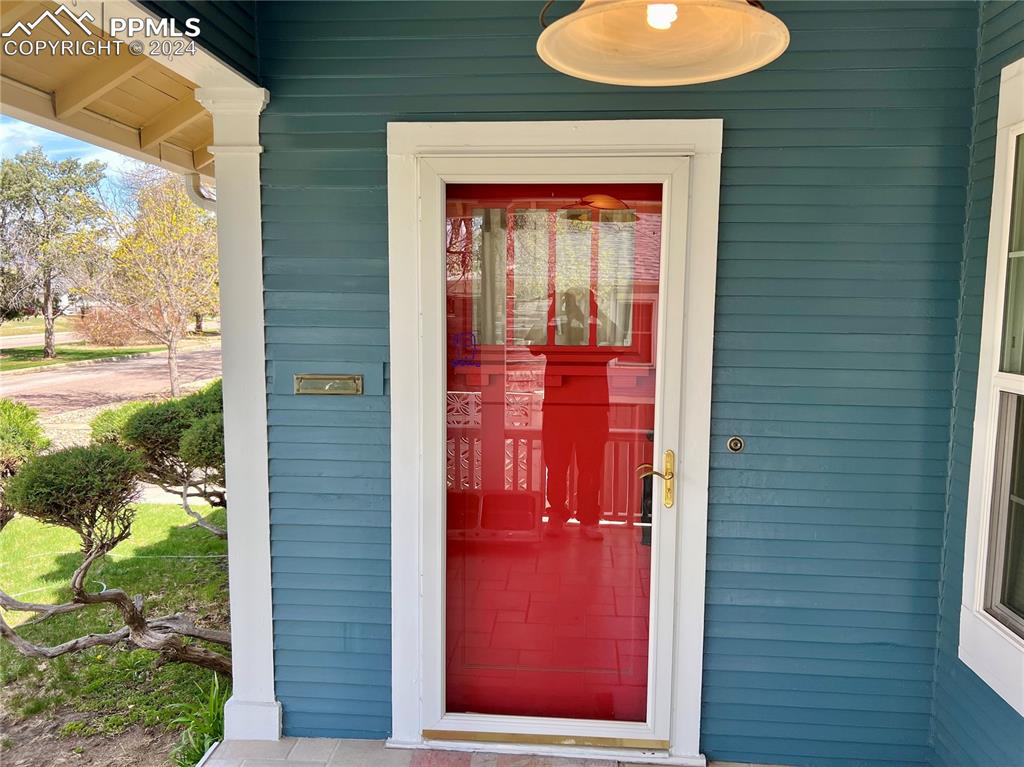 1905 N Wahsatch Avenue Colorado Springs CO 80907