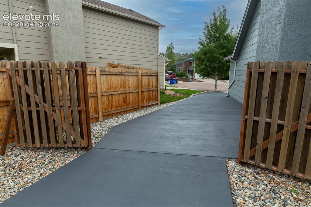 5428 Pinon Valley Road Colorado Springs CO 80919