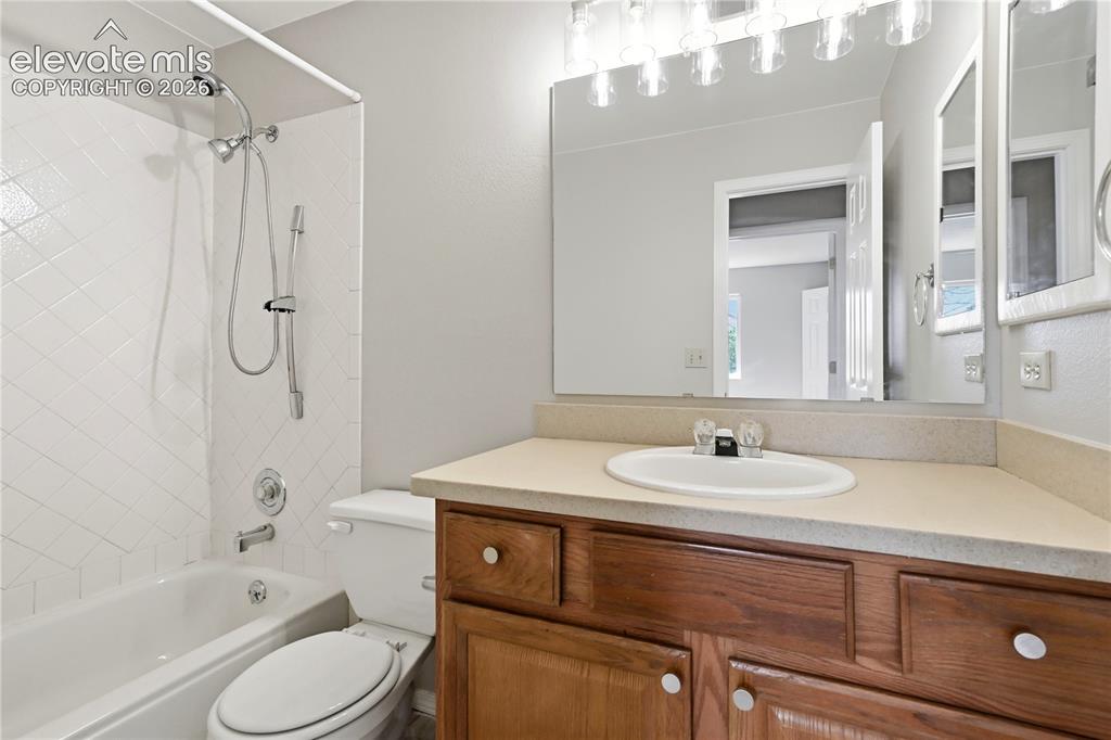 8279 Horn Run Road Colorado Springs CO 80920