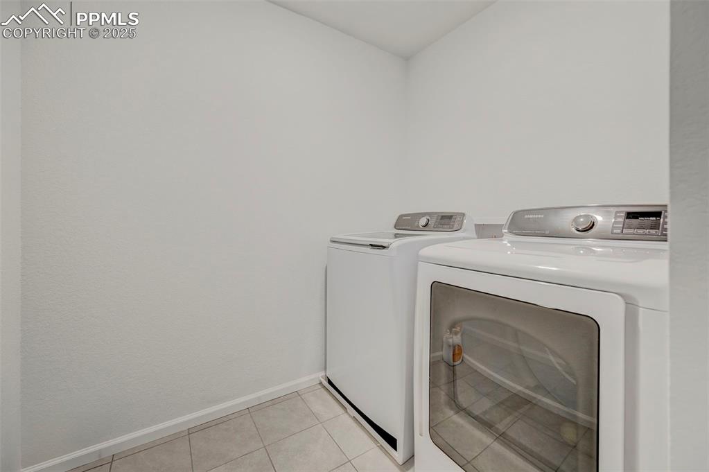 6237 Bodacious Circle Colorado Springs CO 80923