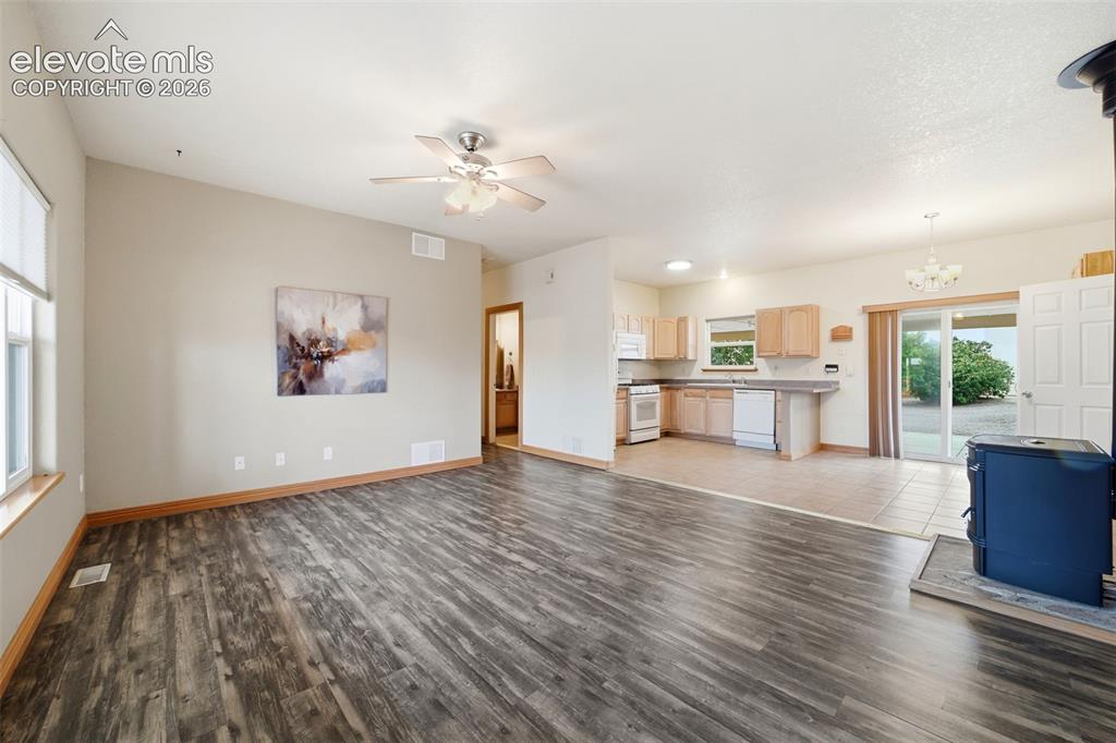 1008 E Kirkwood Drive Pueblo CO 81007