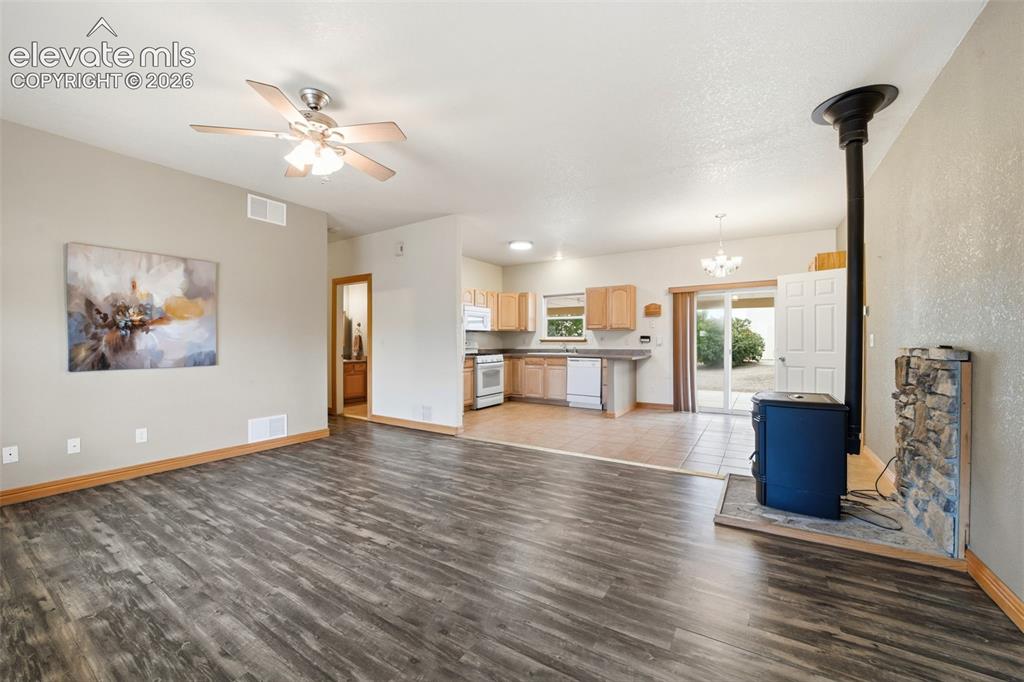 1008 E Kirkwood Drive Pueblo CO 81007