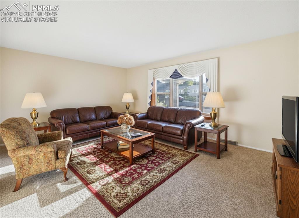 2210 Greenwich Circle Colorado Springs CO 80909