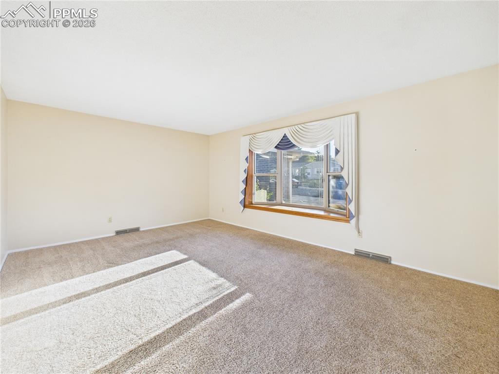 2210 Greenwich Circle Colorado Springs CO 80909