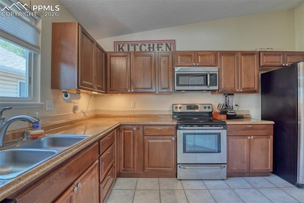 972 Columbine Avenue Colorado Springs CO 80904