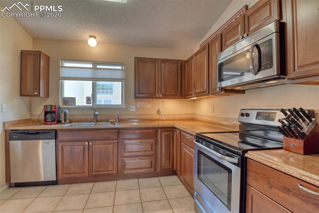 972 Columbine Avenue Colorado Springs CO 80904