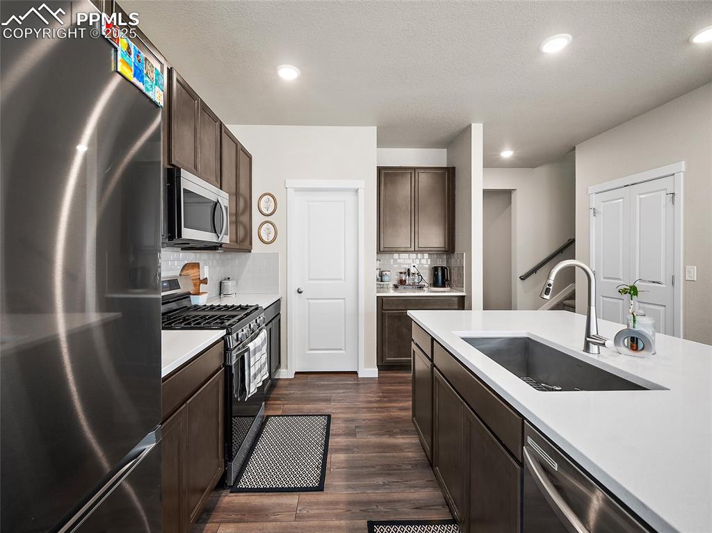 8161 Goldenray Place Colorado Springs CO 80908