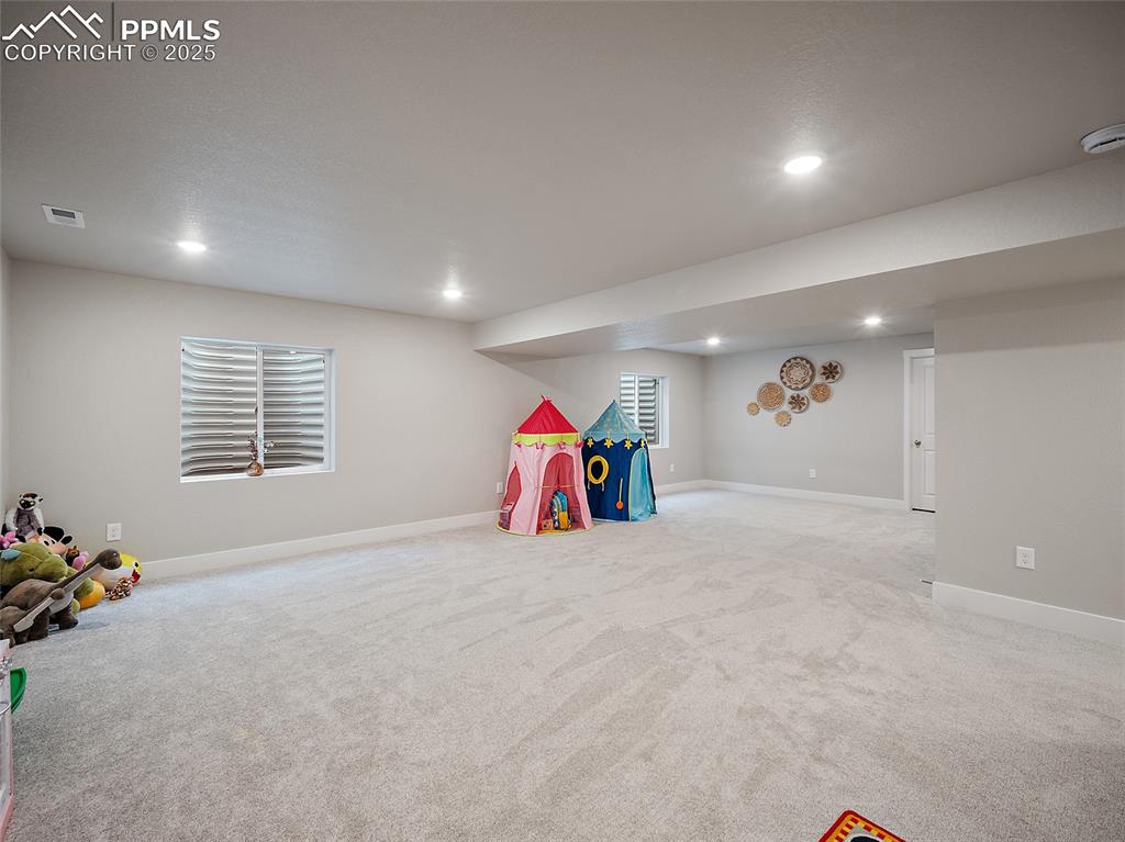 8161 Goldenray Place Colorado Springs CO 80908