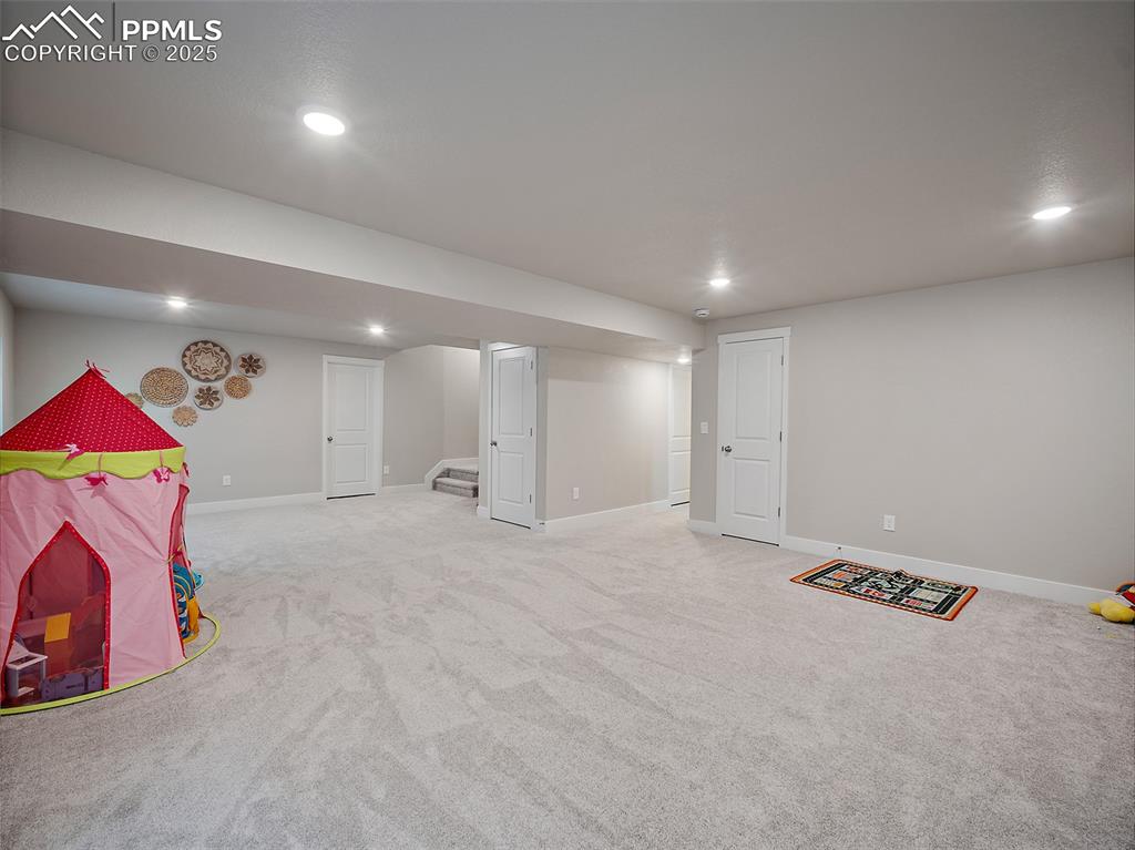 8161 Goldenray Place Colorado Springs CO 80908