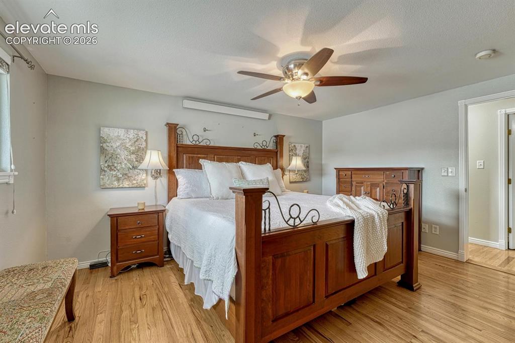 2619 Farragut Circle Colorado Springs CO 80907