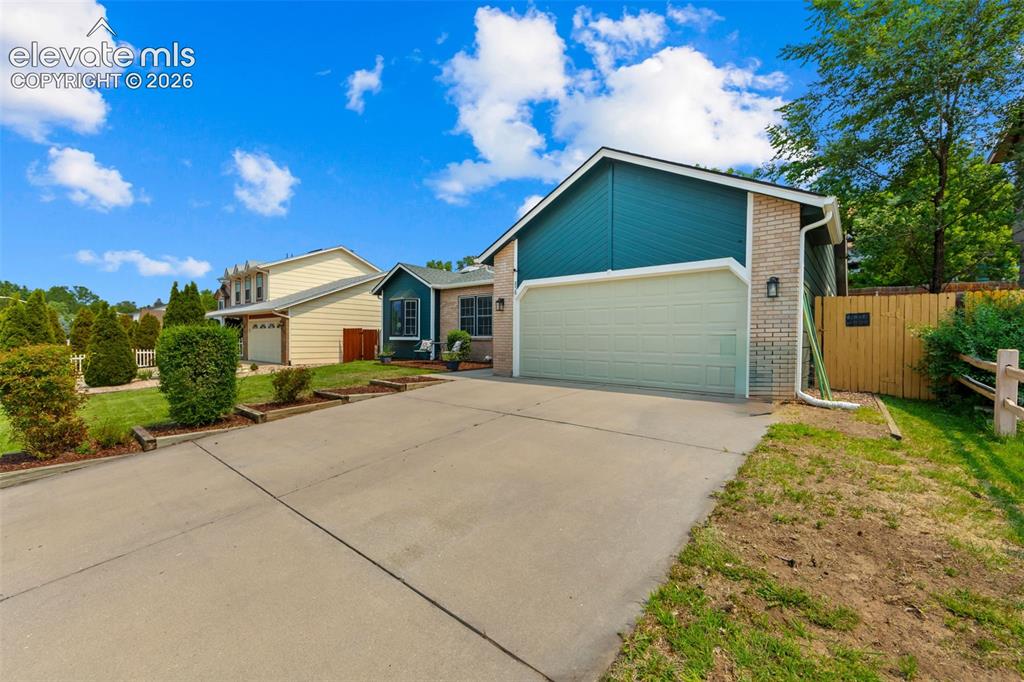 858 Hubbell Drive Colorado Springs CO 80911