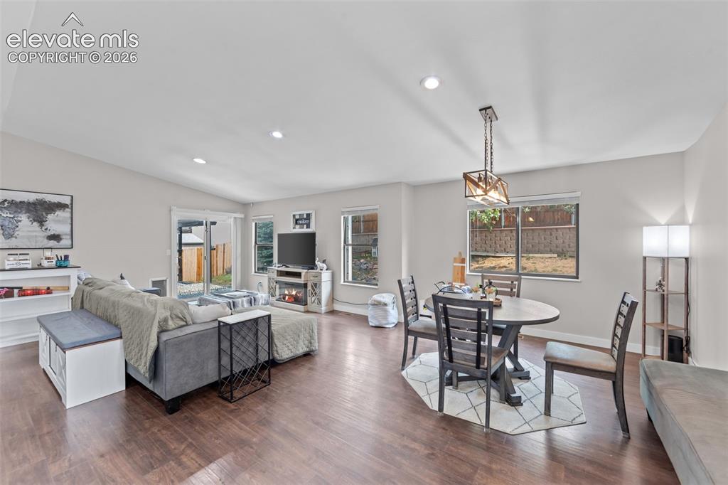 858 Hubbell Drive Colorado Springs CO 80911