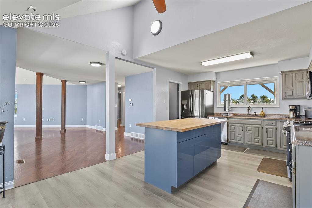 13550 Whistling Hills Lane Colorado Springs CO 80928