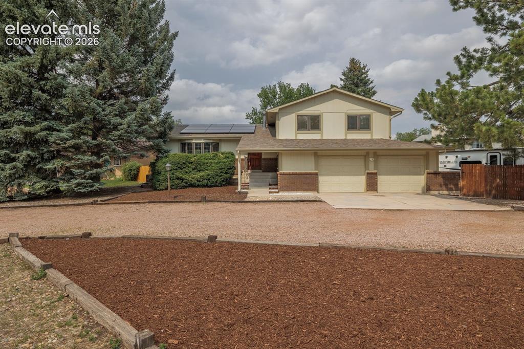 6717 Bishop Drive Colorado Springs CO 80918