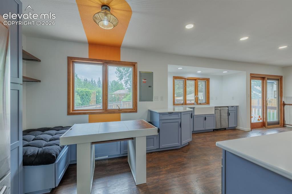 6717 Bishop Drive Colorado Springs CO 80918