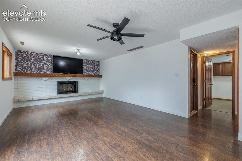 6717 Bishop Drive Colorado Springs CO 80918