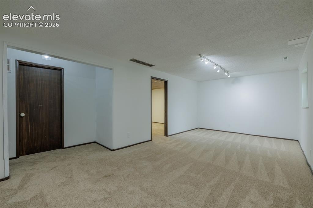 6717 Bishop Drive Colorado Springs CO 80918