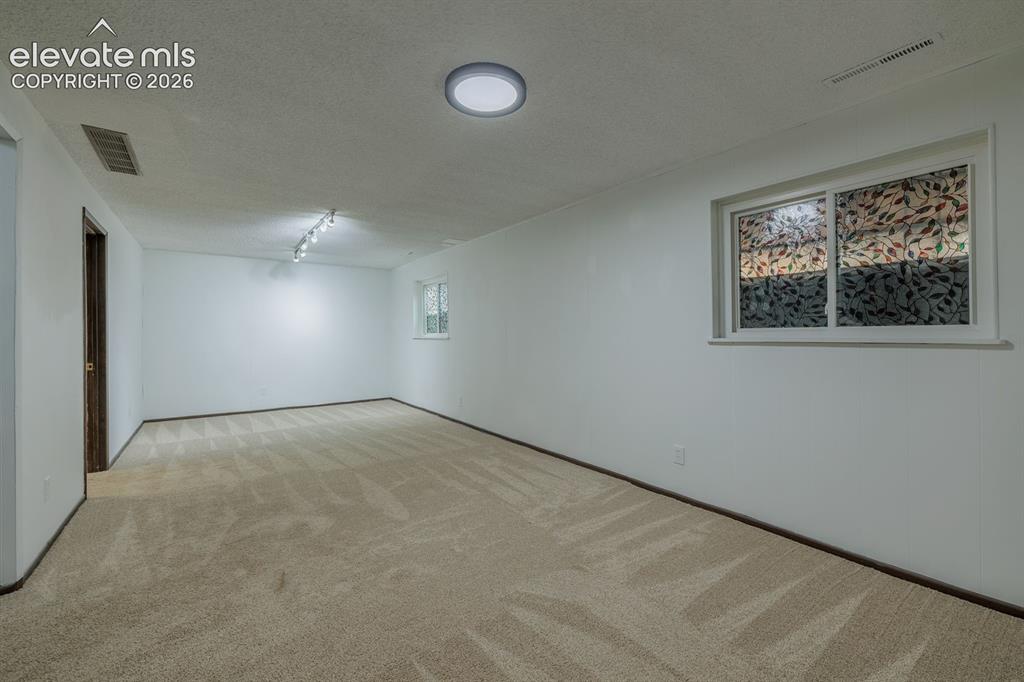 6717 Bishop Drive Colorado Springs CO 80918
