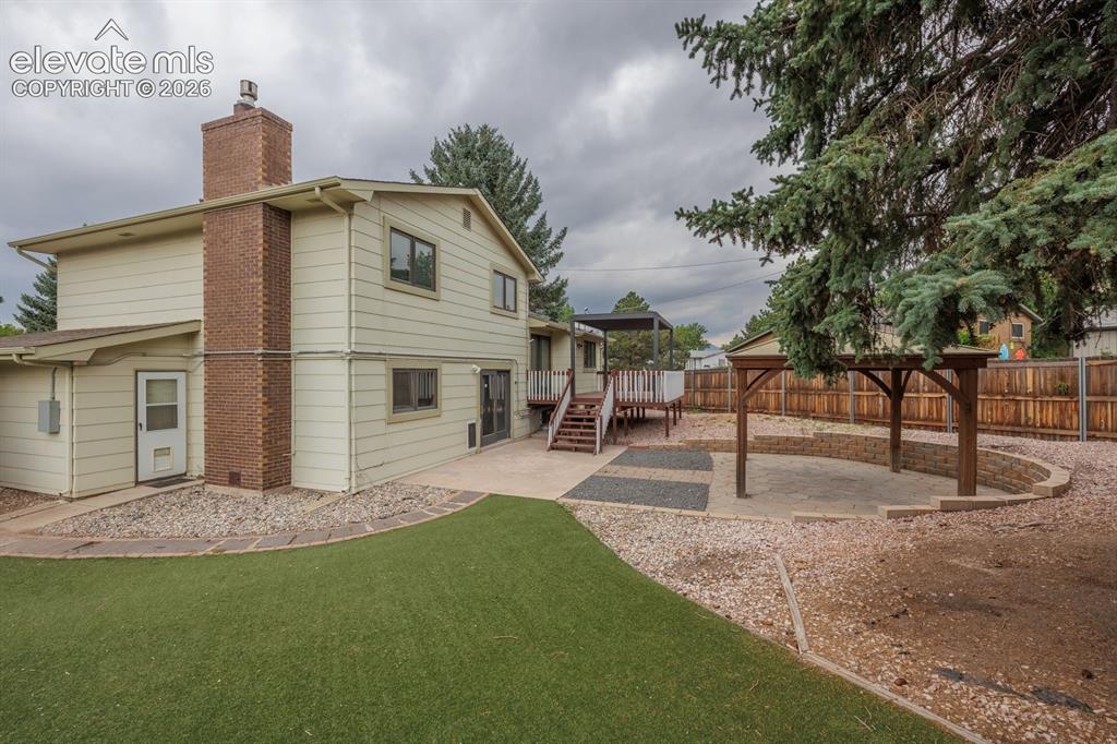 6717 Bishop Drive Colorado Springs CO 80918