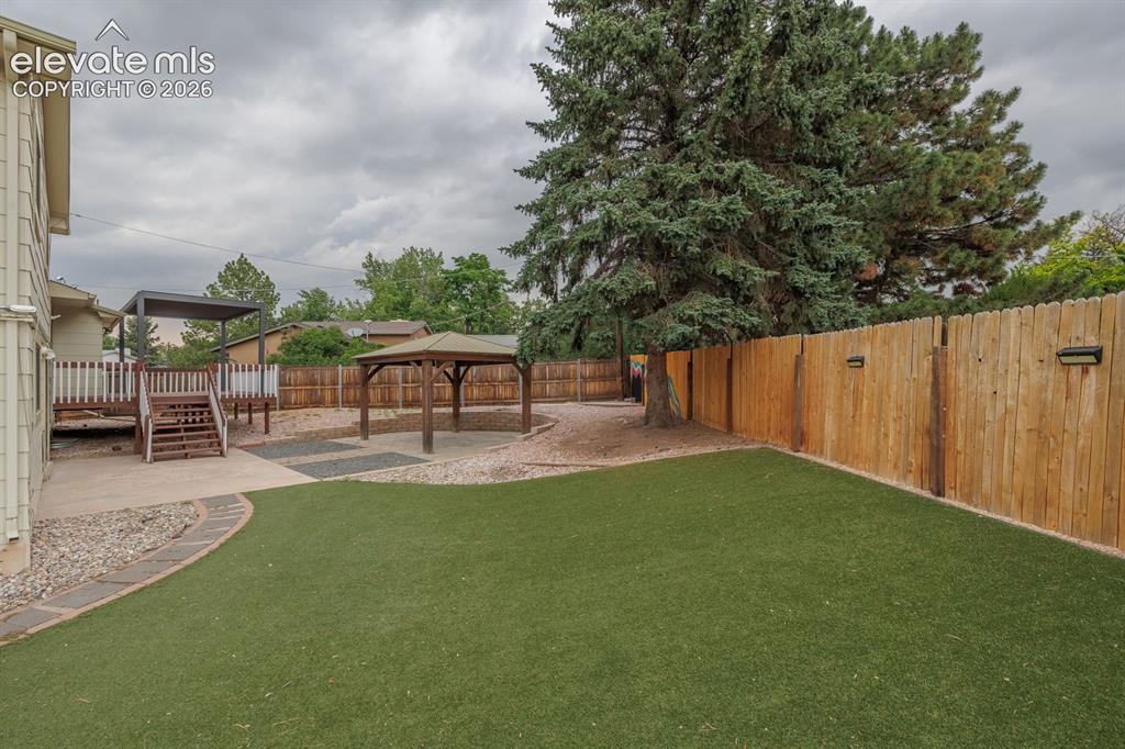 6717 Bishop Drive Colorado Springs CO 80918