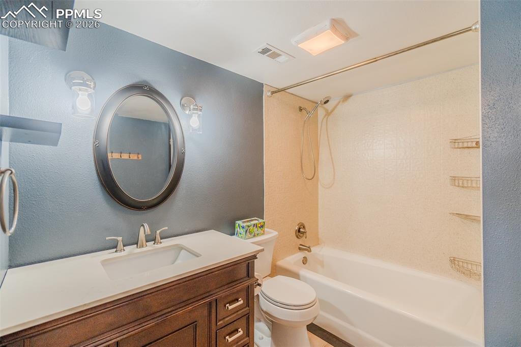 8555 Ilex Drive Colorado Springs CO 80920