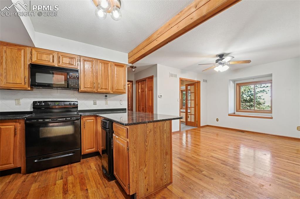 1043 Kings Crown Road Woodland Park CO 80863