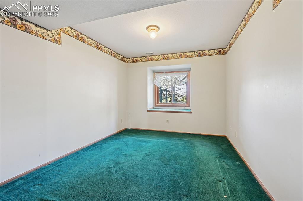 1043 Kings Crown Road Woodland Park CO 80863