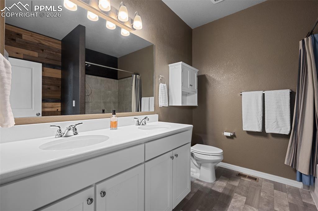 7410 Gorgeted Quail Grove Colorado Springs CO 80923