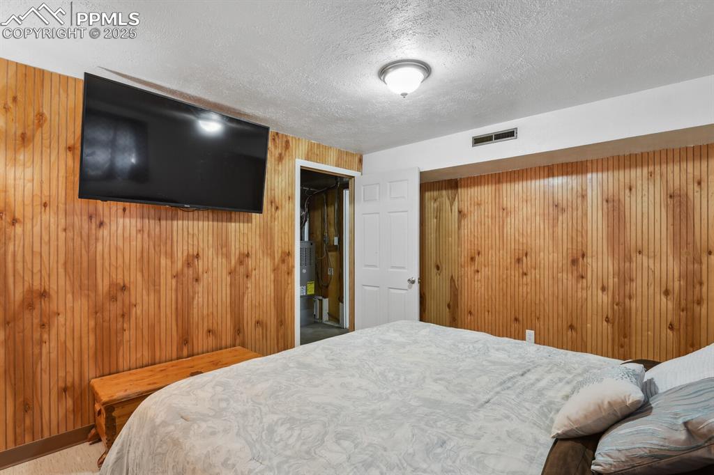 906 Bowser Drive Colorado Springs CO 80909