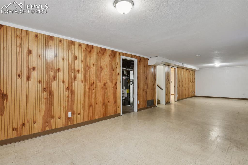 906 Bowser Drive Colorado Springs CO 80909