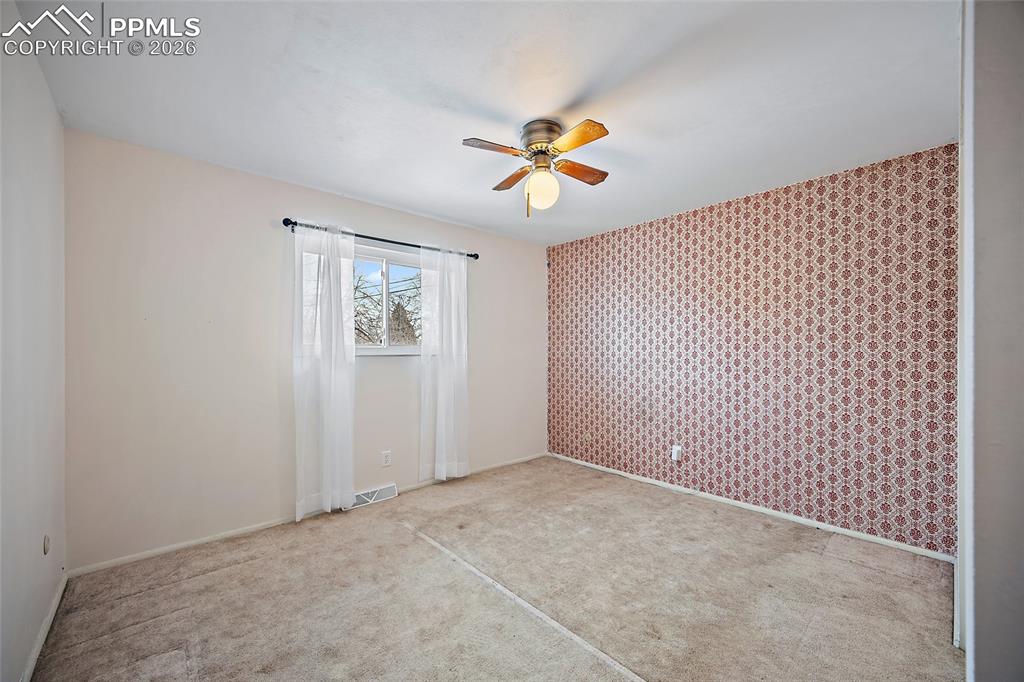 638 Dove Place Colorado Springs CO 80906