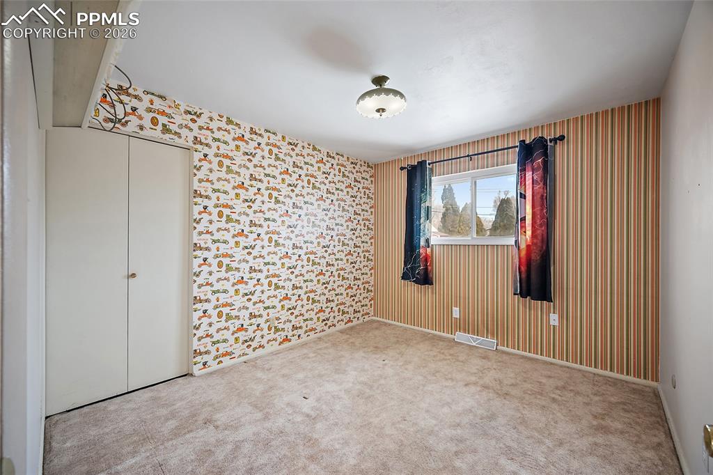 638 Dove Place Colorado Springs CO 80906