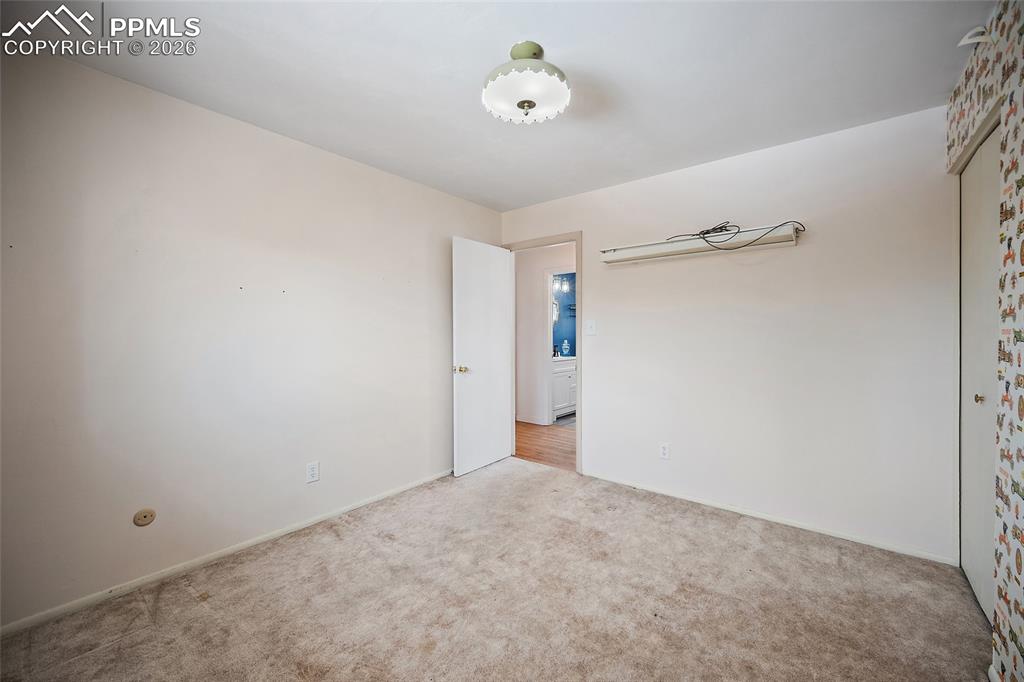 638 Dove Place Colorado Springs CO 80906