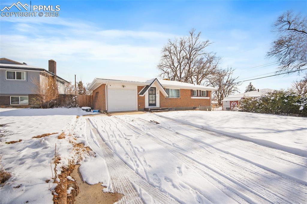 638 Dove Place Colorado Springs CO 80906