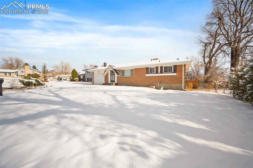 638 Dove Place Colorado Springs CO 80906
