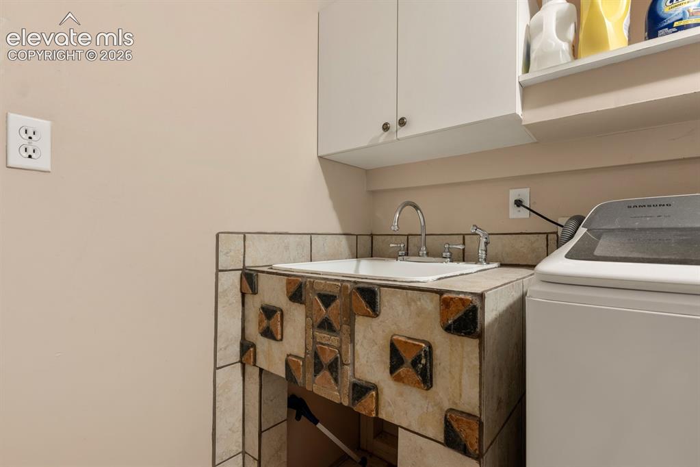 841 S Dogwood Drive Pueblo CO 81007